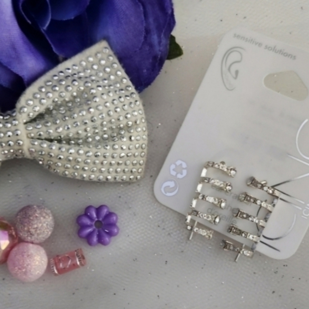 5/$25 ⭐️ HOST PICK ⭐️ NWT The Icing Silver Ear Crawler Earrings